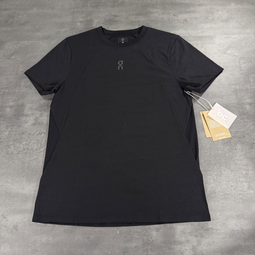 On Cloud Running Trek T Shirt Mens S Black Short Sleeve Performance Hiking Mesh